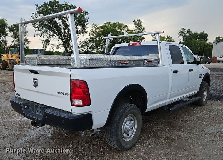 image for item LM9102 2018 Dodge Ram 2500HD  Crew Cab pickup truck