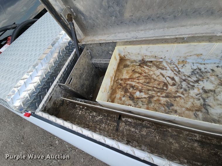 image for item LM9102 2018 Dodge Ram 2500HD  Crew Cab pickup truck