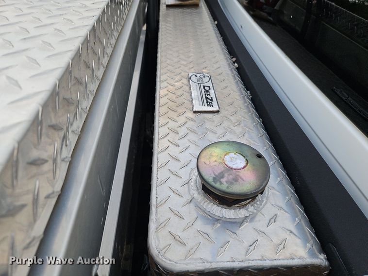 image for item LM9102 2018 Dodge Ram 2500HD  Crew Cab pickup truck