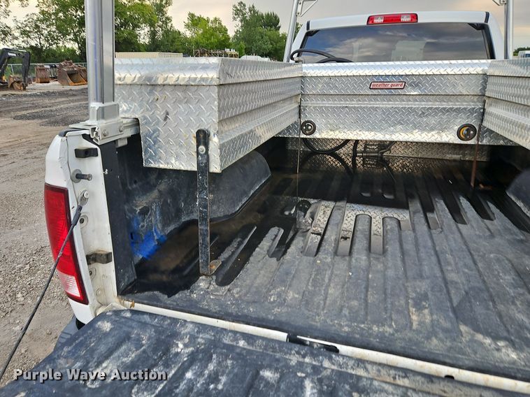 image for item LM9102 2018 Dodge Ram 2500HD  Crew Cab pickup truck