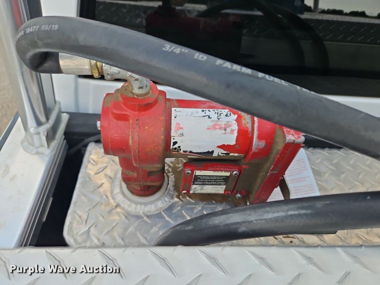 image for item LM9102 2018 Dodge Ram 2500HD  Crew Cab pickup truck