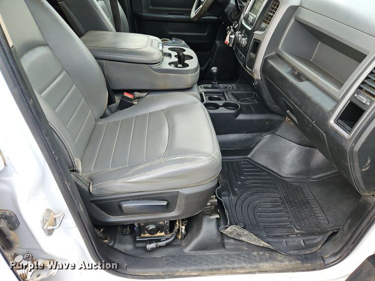 image for item LM9102 2018 Dodge Ram 2500HD  Crew Cab pickup truck