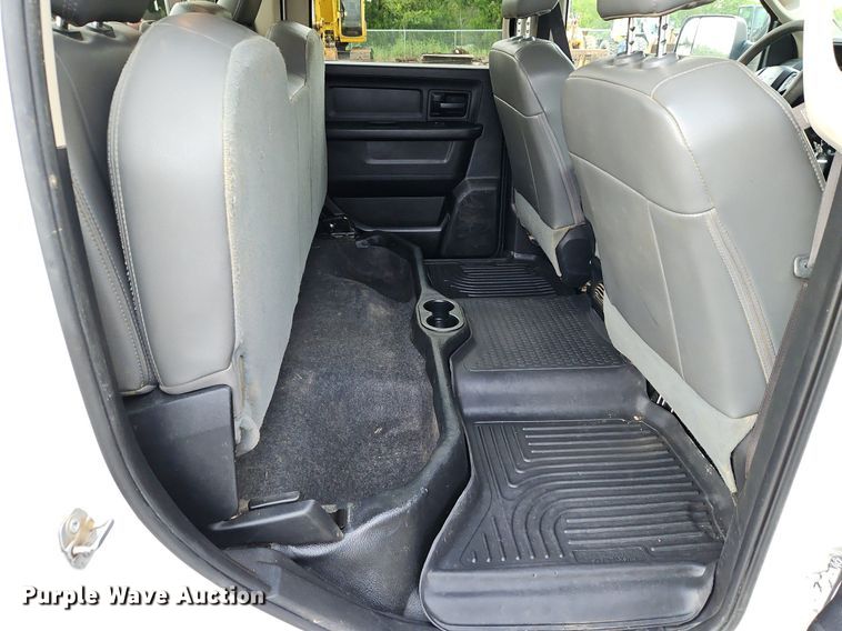 image for item LM9102 2018 Dodge Ram 2500HD  Crew Cab pickup truck