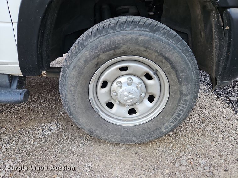 image for item LM9102 2018 Dodge Ram 2500HD  Crew Cab pickup truck