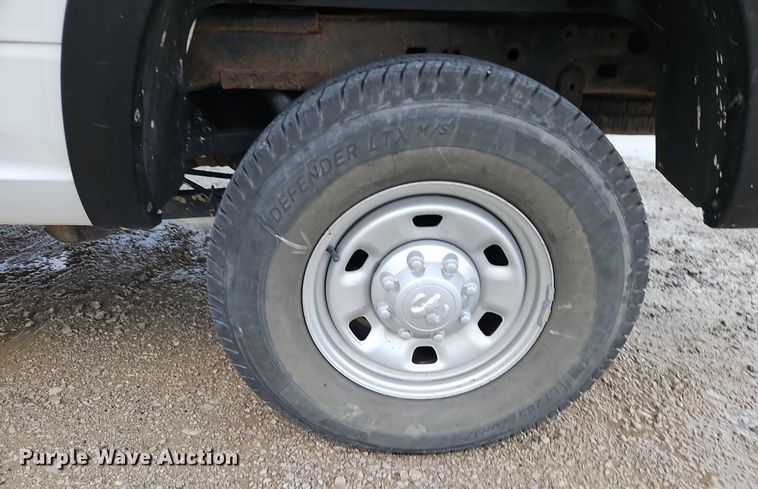 image for item LM9102 2018 Dodge Ram 2500HD  Crew Cab pickup truck