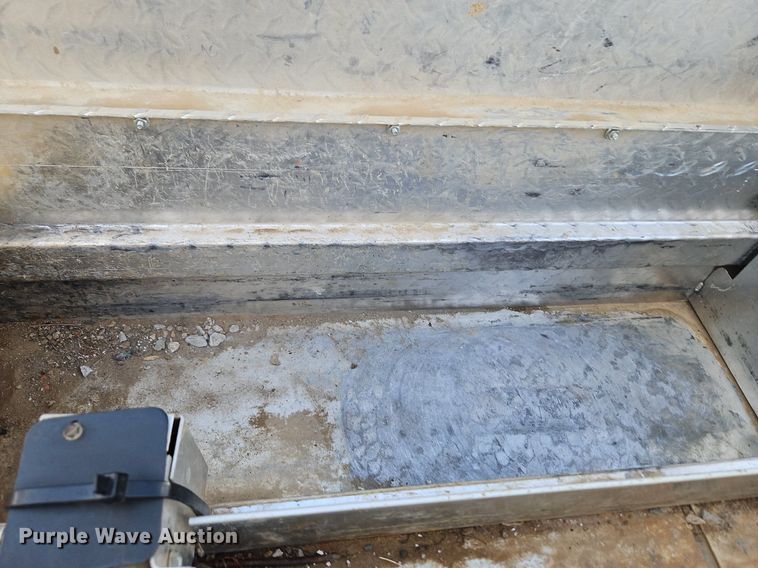 image for item LM9104 2012 Dodge Ram 2500HD  Crew Cab pickup truck