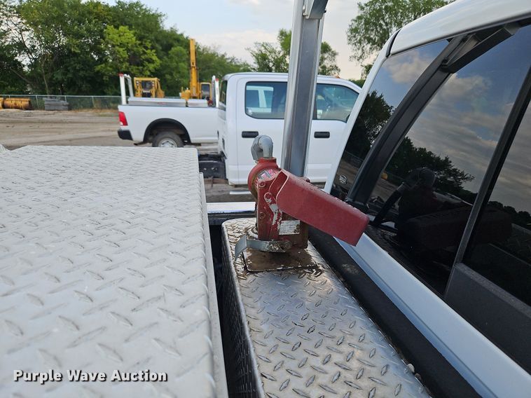 image for item LM9104 2012 Dodge Ram 2500HD  Crew Cab pickup truck