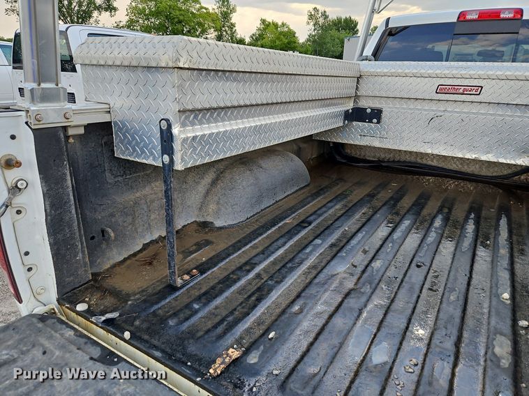 image for item LM9104 2012 Dodge Ram 2500HD  Crew Cab pickup truck