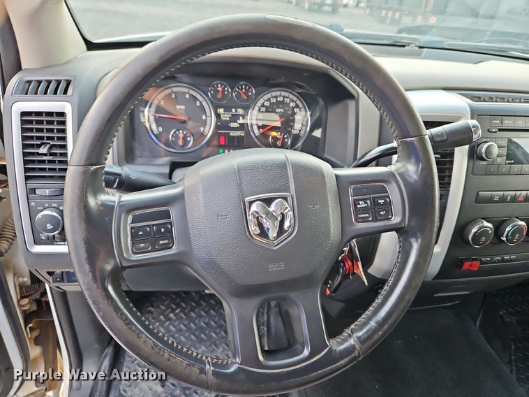 image for item LM9104 2012 Dodge Ram 2500HD  Crew Cab pickup truck