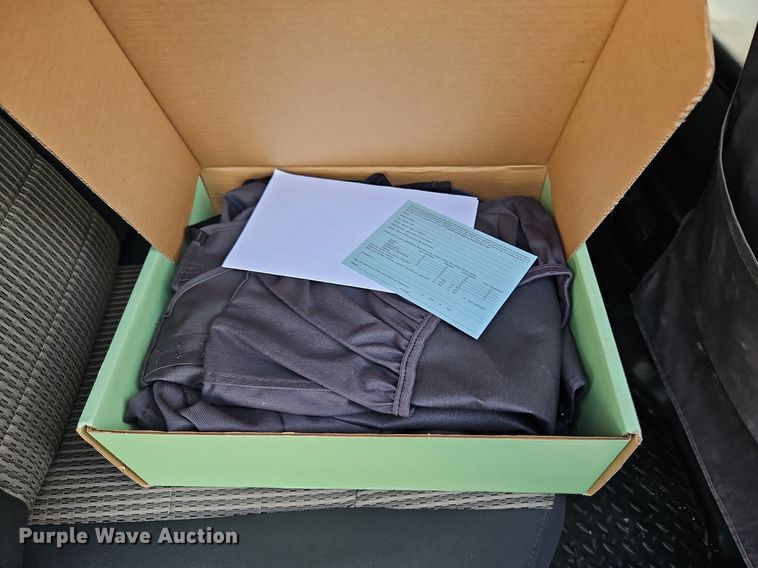 image for item LM9104 2012 Dodge Ram 2500HD  Crew Cab pickup truck