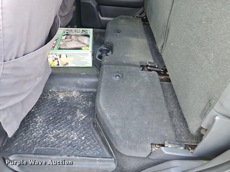 image for item LM9104 2012 Dodge Ram 2500HD  Crew Cab pickup truck