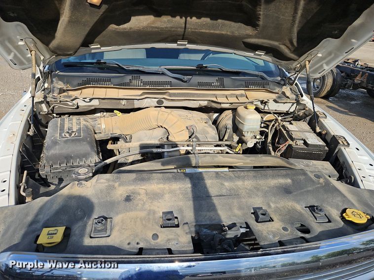 image for item LM9104 2012 Dodge Ram 2500HD  Crew Cab pickup truck