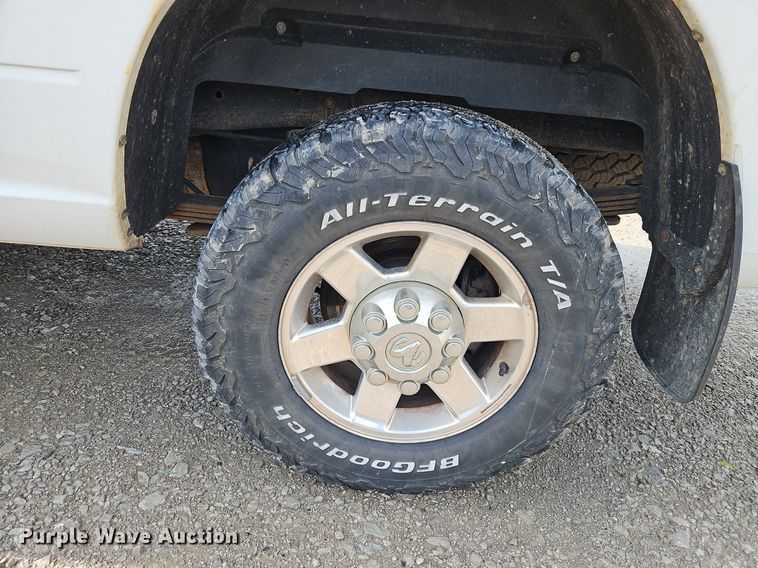 image for item LM9104 2012 Dodge Ram 2500HD  Crew Cab pickup truck