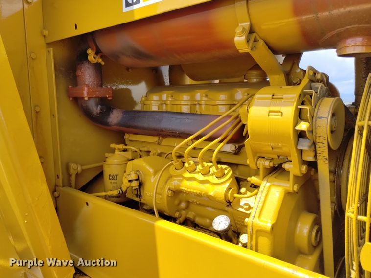 image for item LP9651 1976 Caterpillar 910  wheel loader