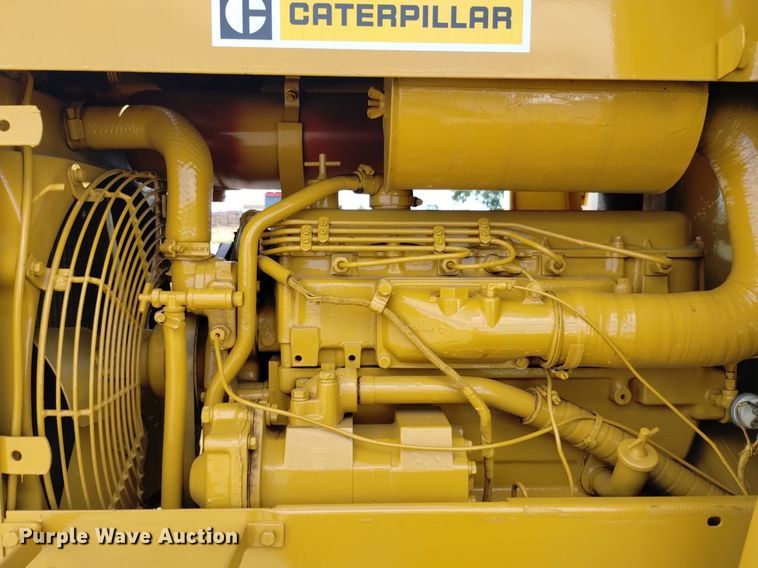 image for item LP9651 1976 Caterpillar 910  wheel loader