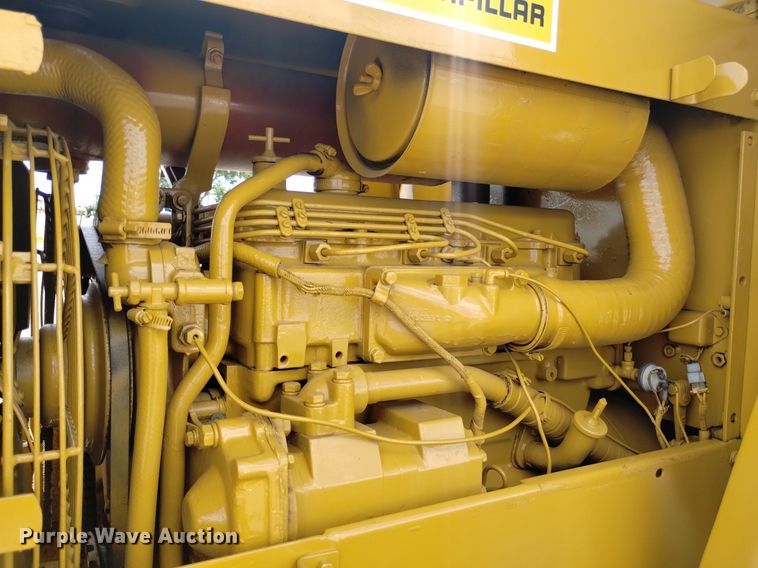 image for item LP9651 1976 Caterpillar 910  wheel loader