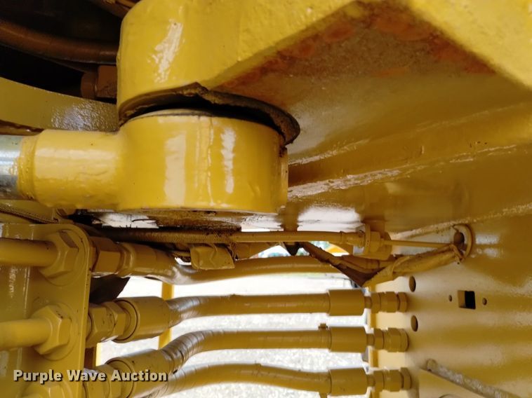 image for item LP9651 1976 Caterpillar 910  wheel loader