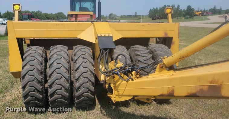 image for item LQ9035 1999 Miskin SP-C17  scraper