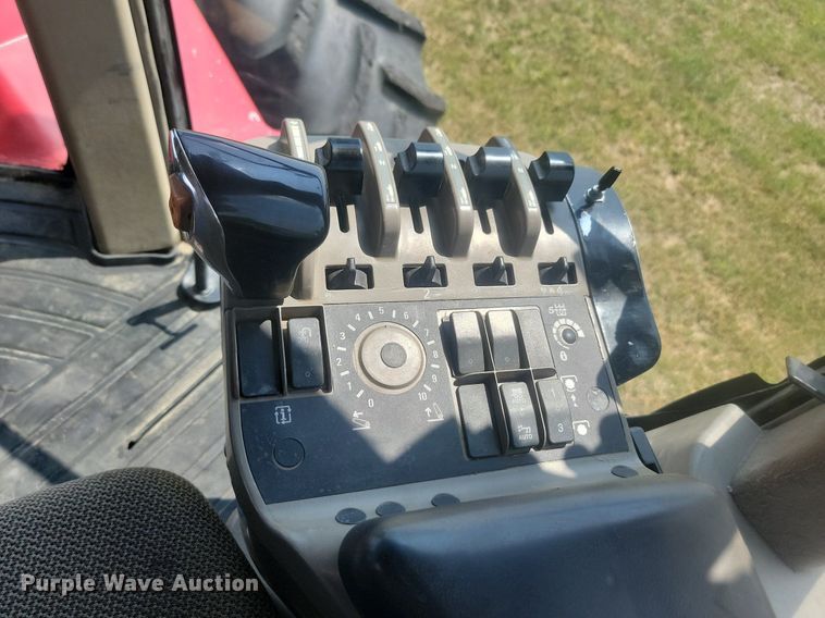 image for item LQ9037 2009 Case IH Steiger 485 HD  4WD tractor