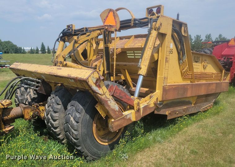 image for item LQ9038 2001 Icon 17C Earthmover  scraper