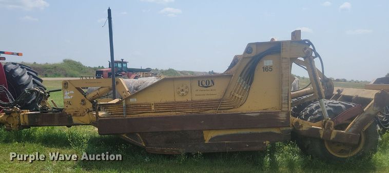 image for item LQ9038 2001 Icon 17C Earthmover  scraper