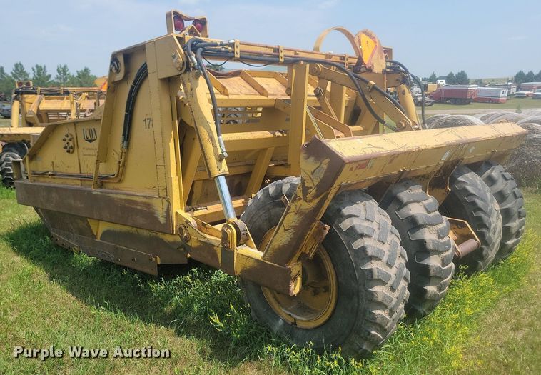 image for item LQ9039 2001 Icon 17C Earthmover  scraper