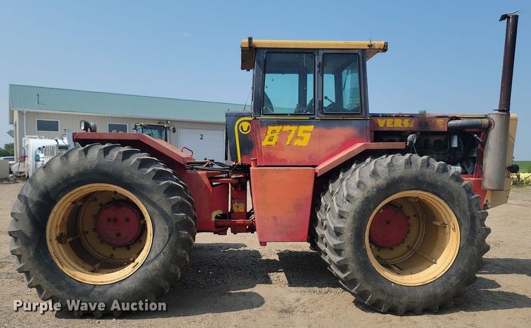 image for item LQ9040 1979 Versatile 875  4WD tractor