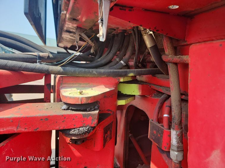 image for item LQ9040 1979 Versatile 875  4WD tractor