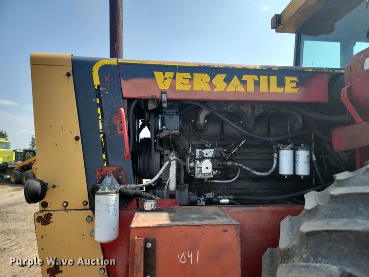 image for item LQ9040 1979 Versatile 875  4WD tractor