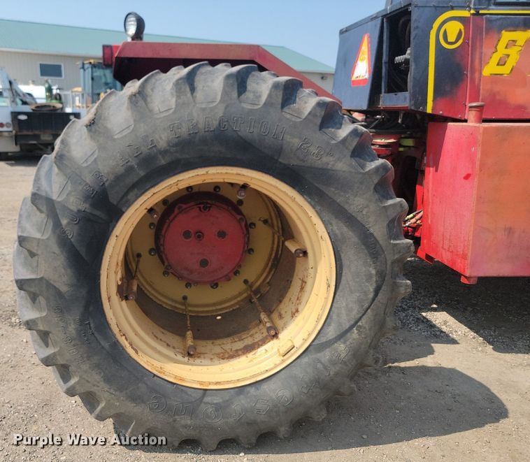 image for item LQ9040 1979 Versatile 875  4WD tractor