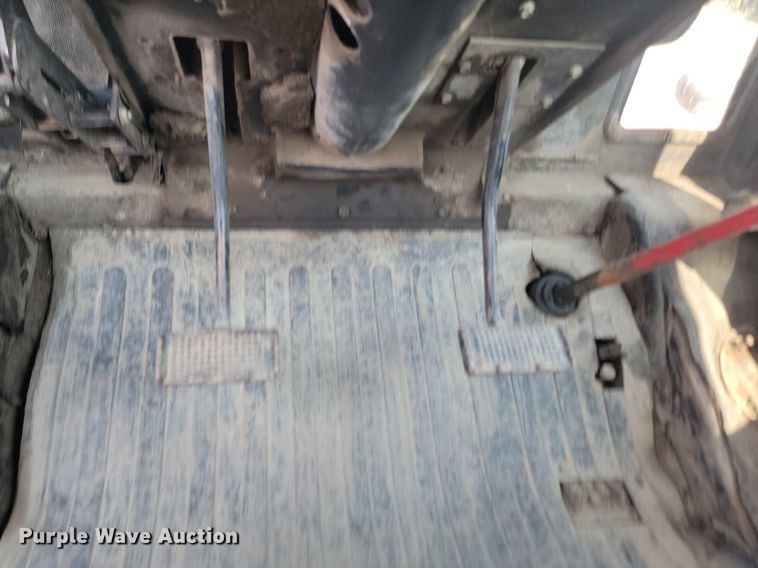 image for item LQ9040 1979 Versatile 875  4WD tractor