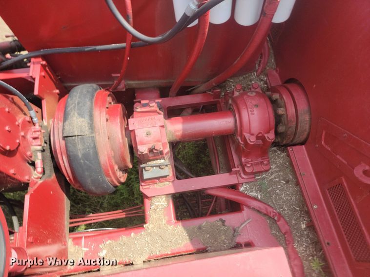 image for item LQ9041 Mobark horizontal grinder