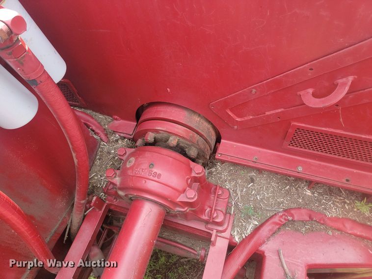 image for item LQ9041 Mobark horizontal grinder