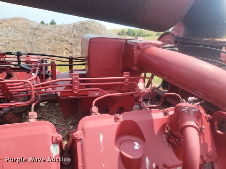 image for item LQ9041 Mobark horizontal grinder