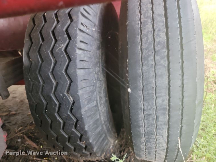 image for item LQ9041 Mobark horizontal grinder