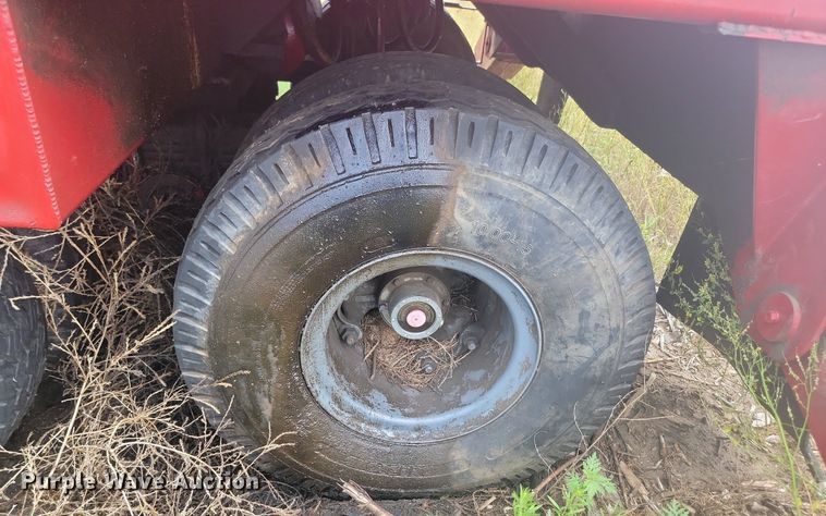 image for item LQ9041 Mobark horizontal grinder