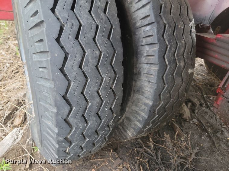 image for item LQ9041 Mobark horizontal grinder