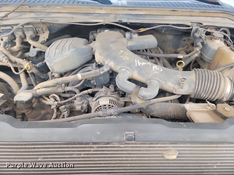 image for item LQ9067 2008 Ford F550 Super Duty XL  truck cab and chassis