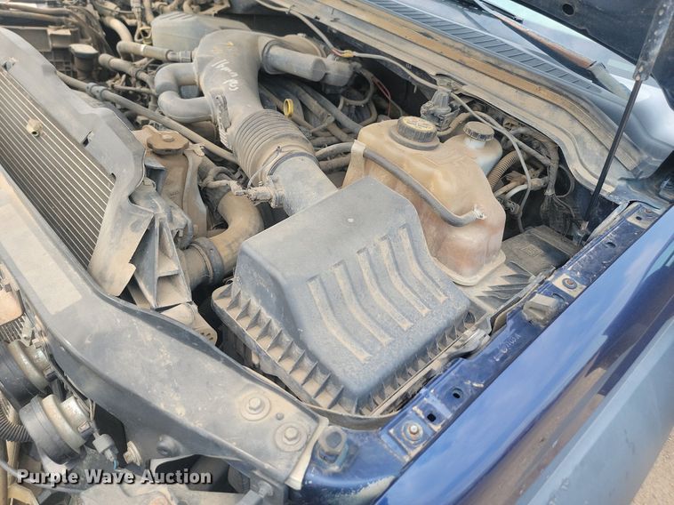 image for item LQ9067 2008 Ford F550 Super Duty XL  truck cab and chassis