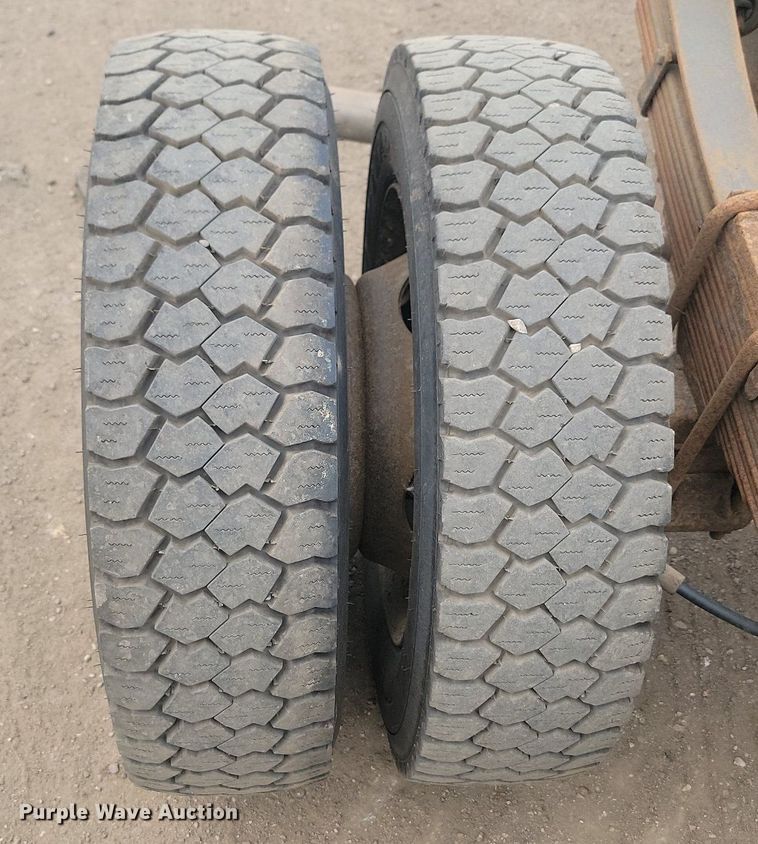 image for item LQ9067 2008 Ford F550 Super Duty XL  truck cab and chassis