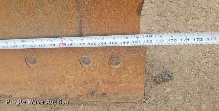 image for item LQ9068 2007 John Deere 772D  motor grader