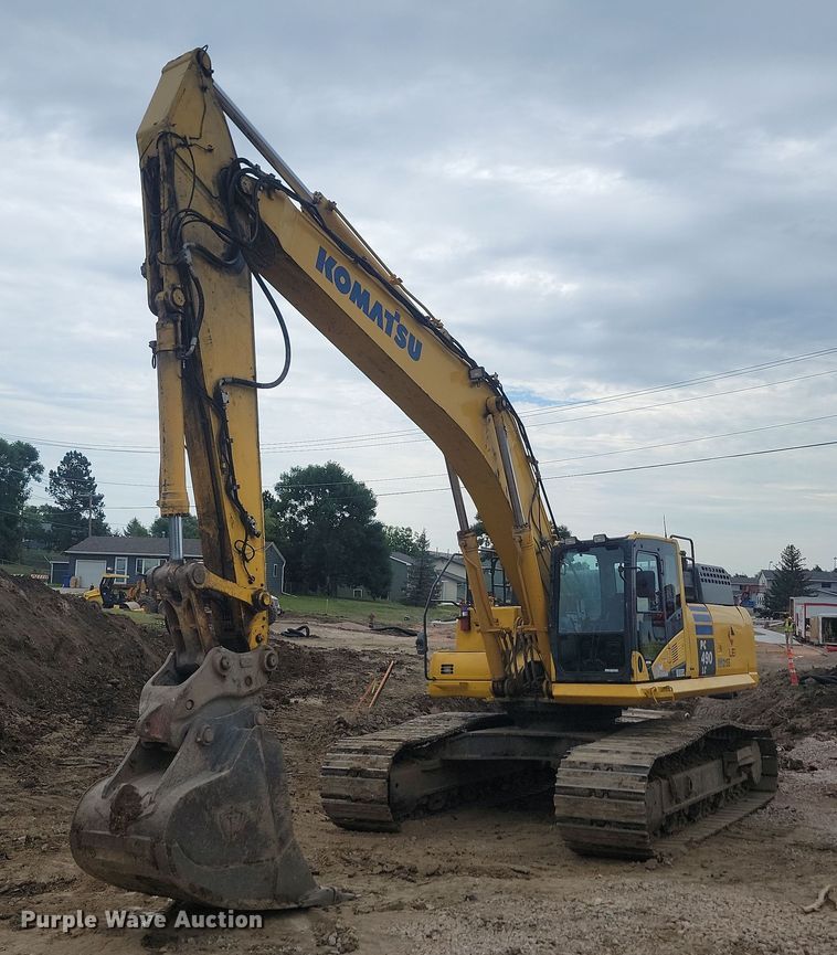 image for item LQ9076 2012 Komatsu PC490LC-10  excavator