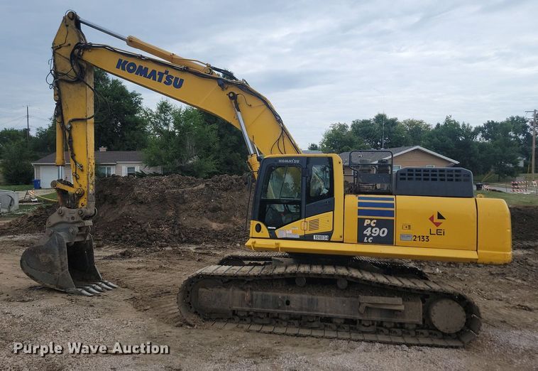 image for item LQ9076 2012 Komatsu PC490LC-10  excavator