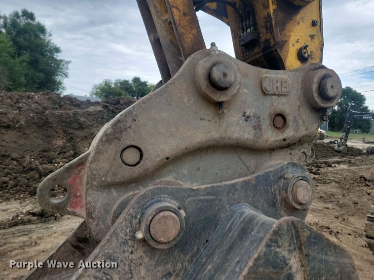 image for item LQ9076 2012 Komatsu PC490LC-10  excavator