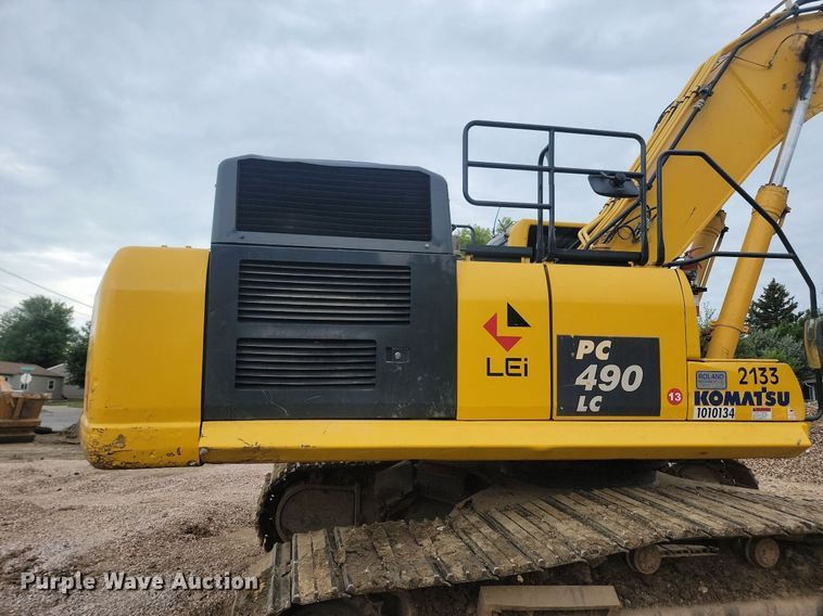 image for item LQ9076 2012 Komatsu PC490LC-10  excavator