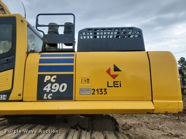 image for item LQ9076 2012 Komatsu PC490LC-10  excavator