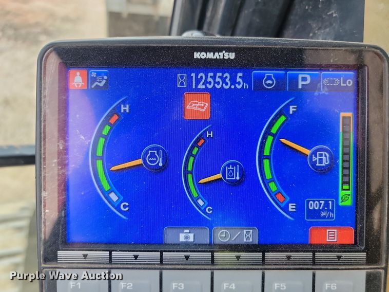 image for item LQ9076 2012 Komatsu PC490LC-10  excavator