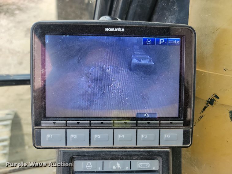 image for item LQ9076 2012 Komatsu PC490LC-10  excavator