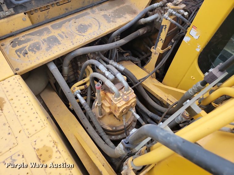 image for item LQ9076 2012 Komatsu PC490LC-10  excavator