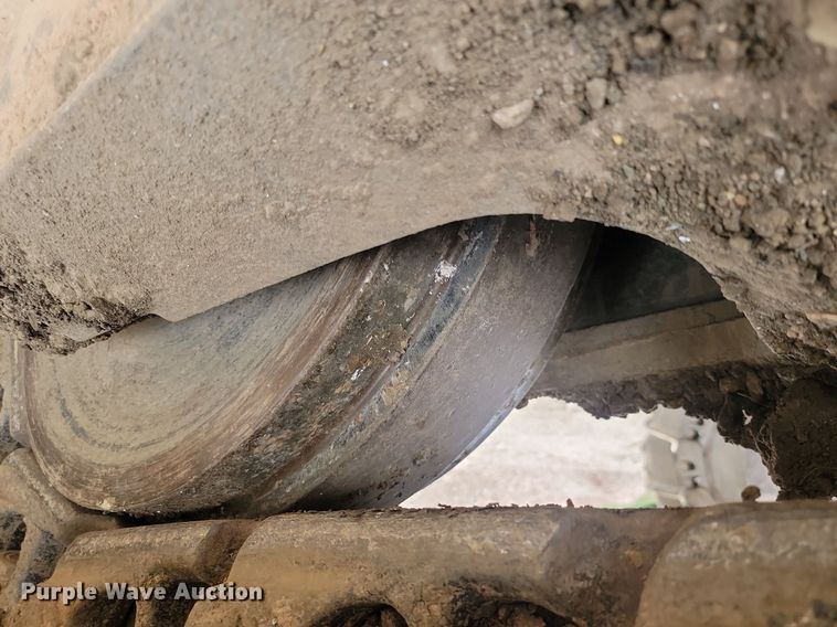 image for item LQ9076 2012 Komatsu PC490LC-10  excavator